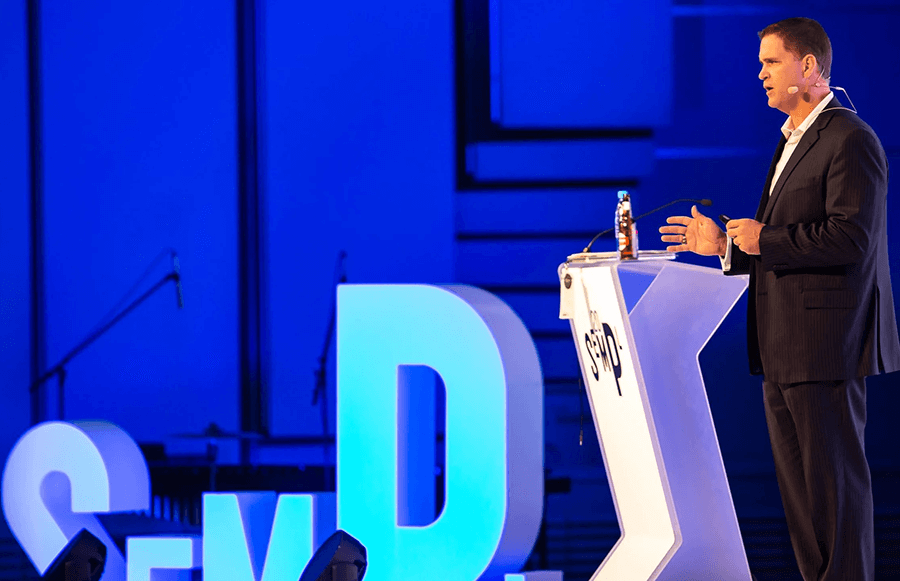 Wes-Schaeffer-Keynote-Speaker-SEMPL-Marketing-Conference-cropped