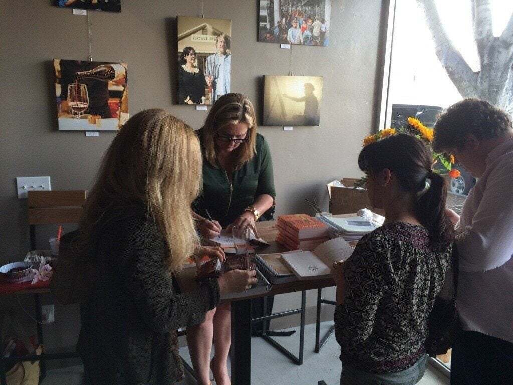 samantha-bennet-book-signing