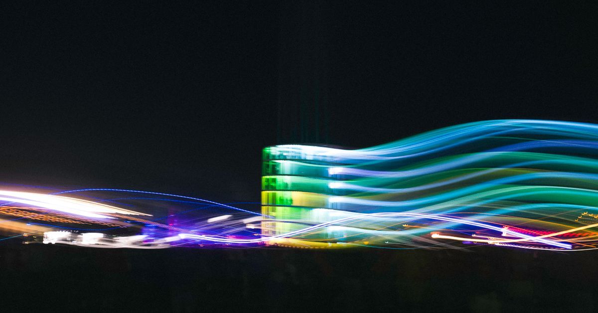 Breathe Life Into Your Presentations With Michael Davis — AI-powered sales insights from Wes Schaeffer, The Sales Whisperer