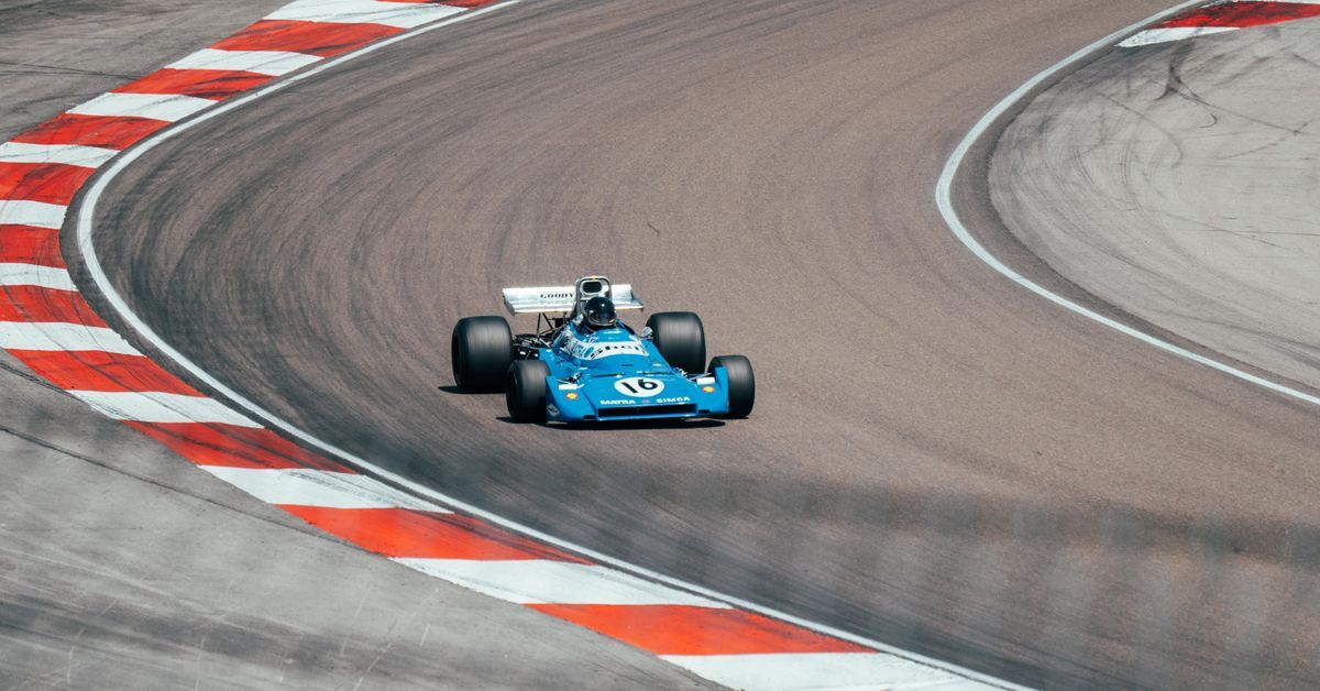 Why Is Your Marketing Racing To The Bottom? — AI-powered sales insights from Wes Schaeffer, The Sales Whisperer